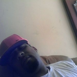 Meet your Posher, Derrick